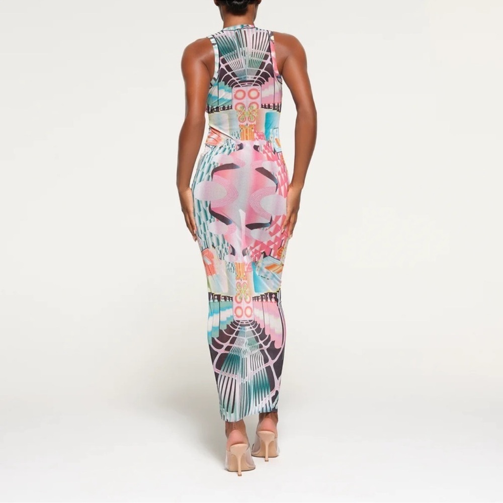 New Skims High Neck Summer Mesh l Maxi Dress Deco Train XS - Picture 9 of 10
